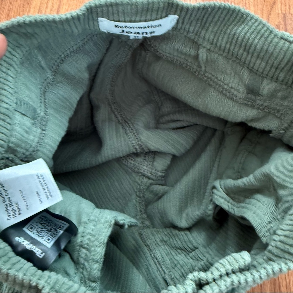 Reformation Cynthia Button Fly Corduroy Pants Jeans in Moss Green size 27 - Picture 12 of 16
